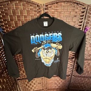 Men’s XXL Black Los Angeles Dodgers Taz Long Sleeve Shaka HeavyWeight Shirt NWOT
